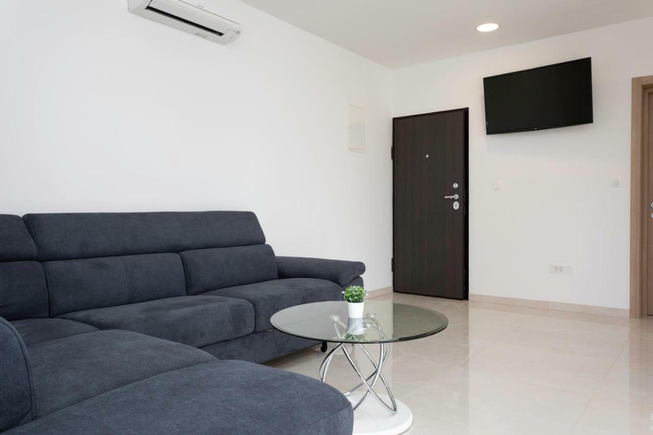 Mateo Apartment *